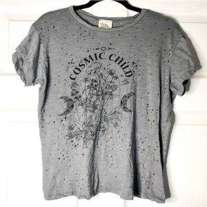 distressed graphic tee size Medium